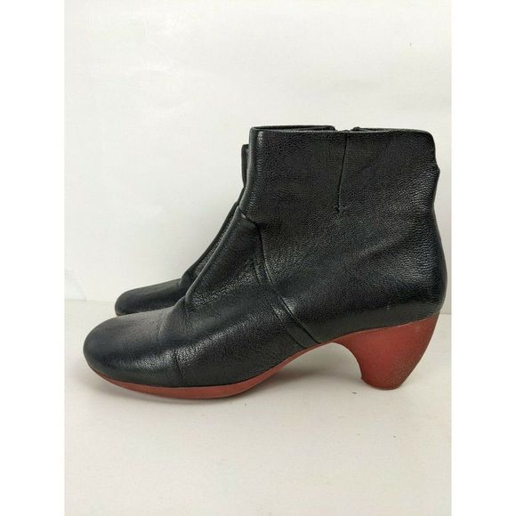 womens black booties size 7